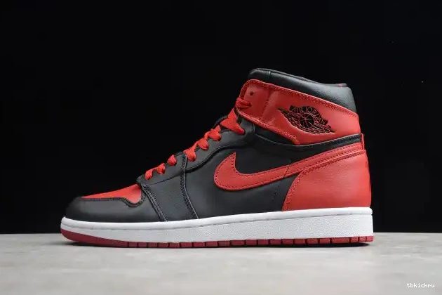 Rep TBK Air Jordan 432001-001 1 Retro Banned 0623